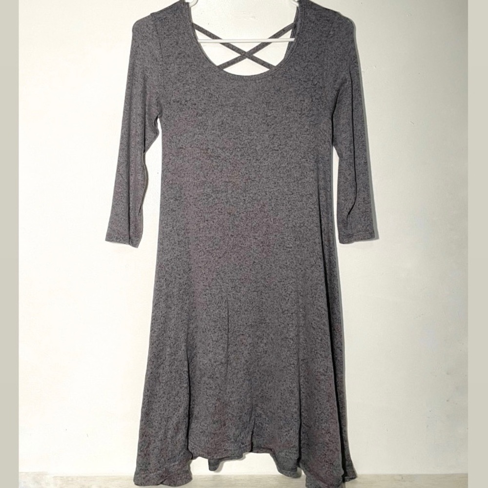 Pine Women Heathered Gray Black Flowy Skater Mini Dress 3/4 Sleeve Cut Out Back